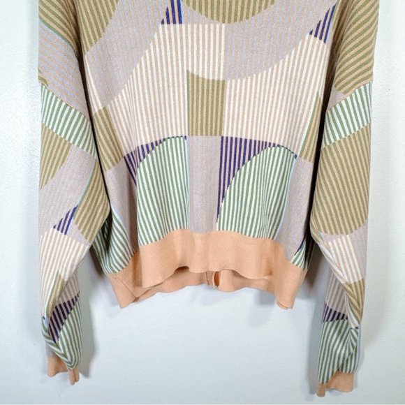 Fabletics Multicolor Geometric Cardigan - Picture 15 of 16